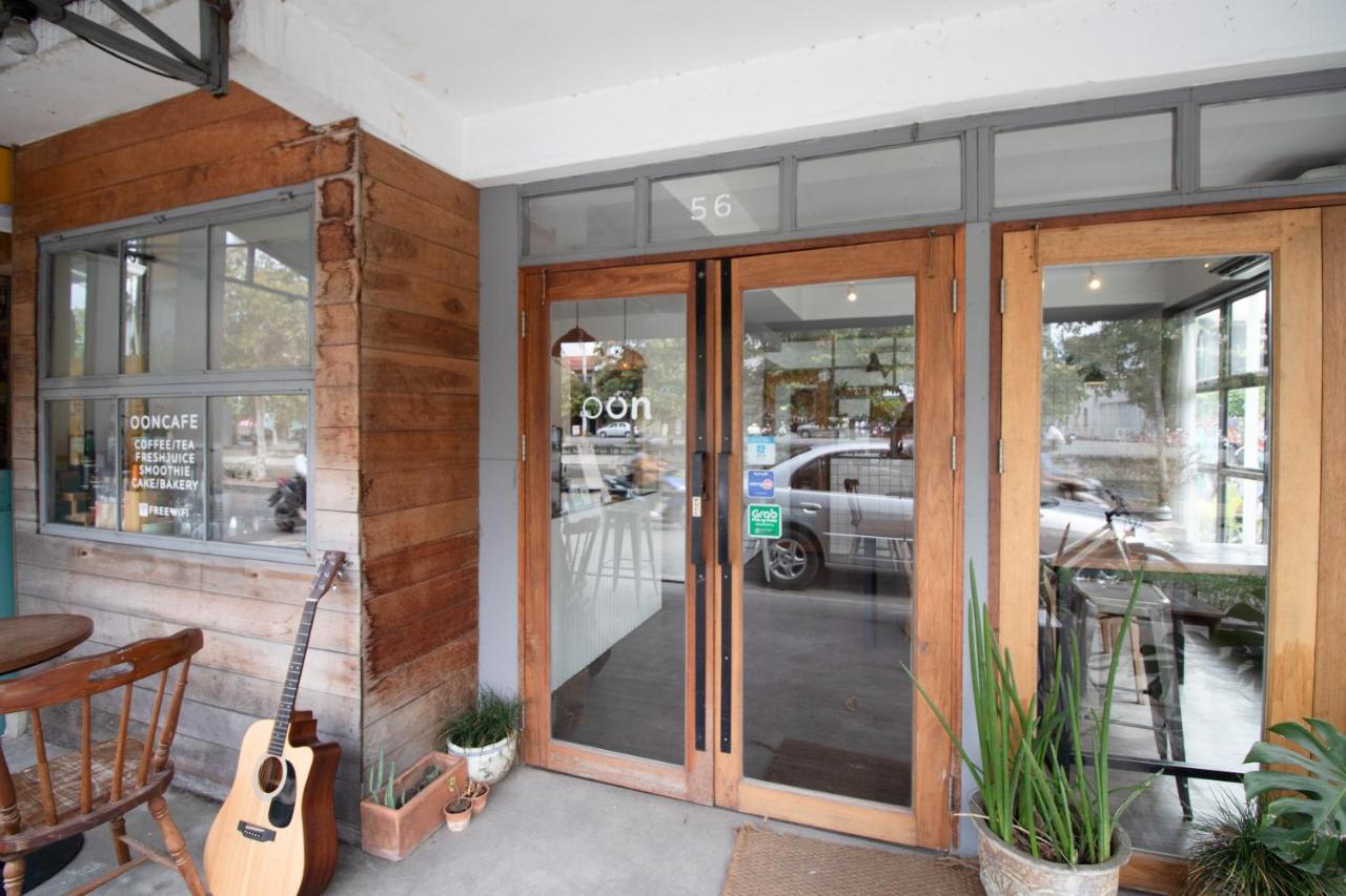Albergue Oon Poshtel X Cafe Chiang Mai Exterior foto