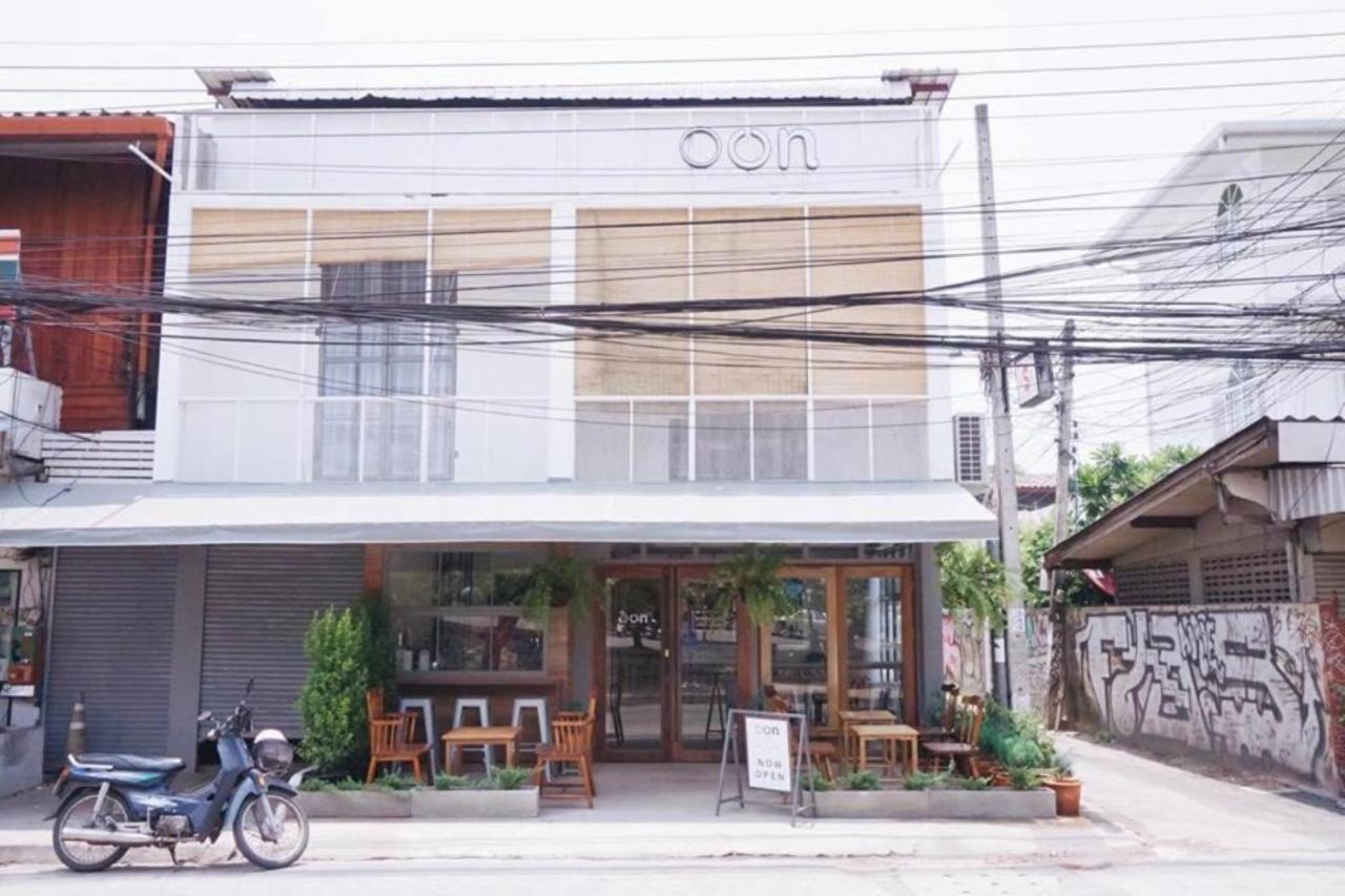 Albergue Oon Poshtel X Cafe Chiang Mai Exterior foto