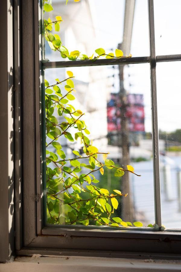 Albergue Oon Poshtel X Cafe Chiang Mai Exterior foto